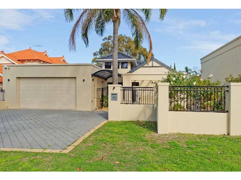 91 Holmfirth Street, Coolbinia WA 6050