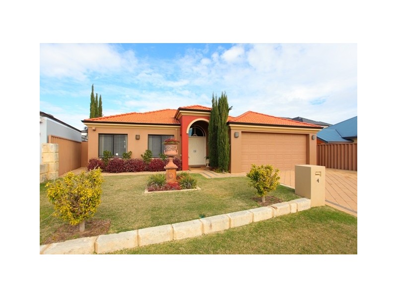4 Greenbushes Place, Dianella WA 6059