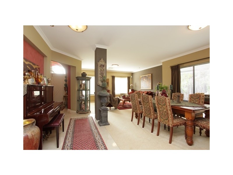 4 Greenbushes Place, Dianella WA 6059