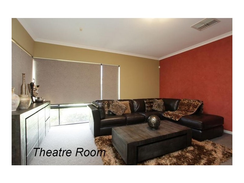 4 Greenbushes Place, Dianella WA 6059