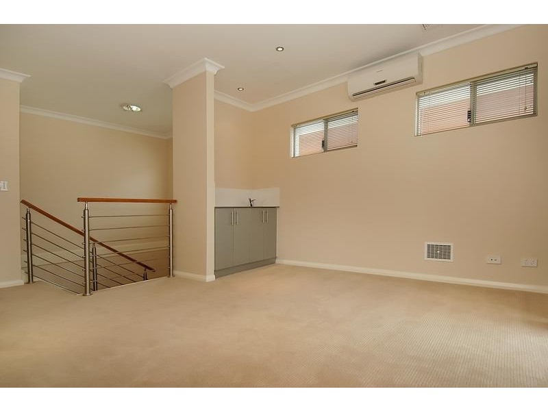 124A Hayes Avenue, Dianella WA 6059