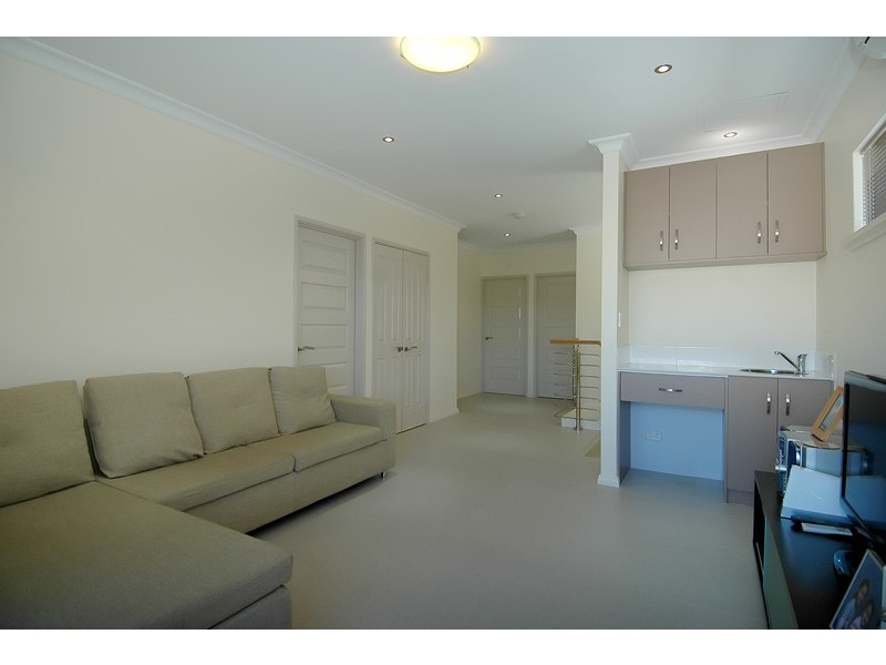 124B Hayes Avenue, Dianella WA 6059