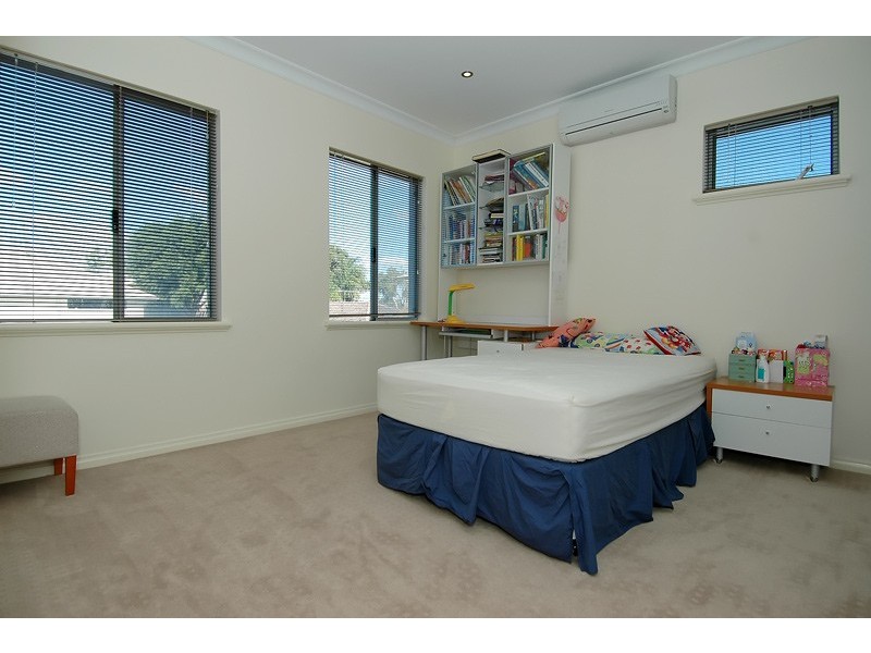 124B Hayes Avenue, Dianella WA 6059