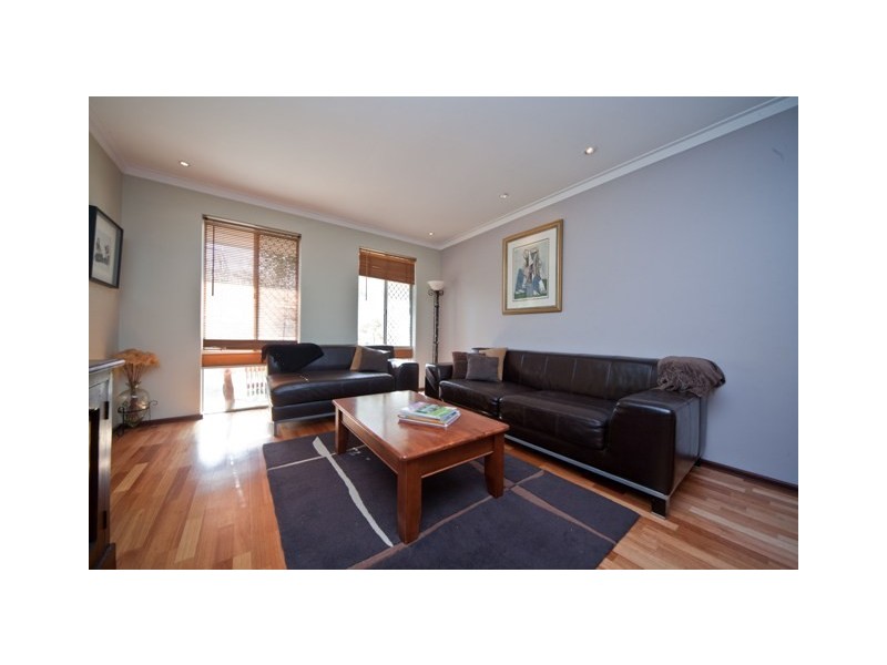 5 Lindsay Way, Padbury WA 6025