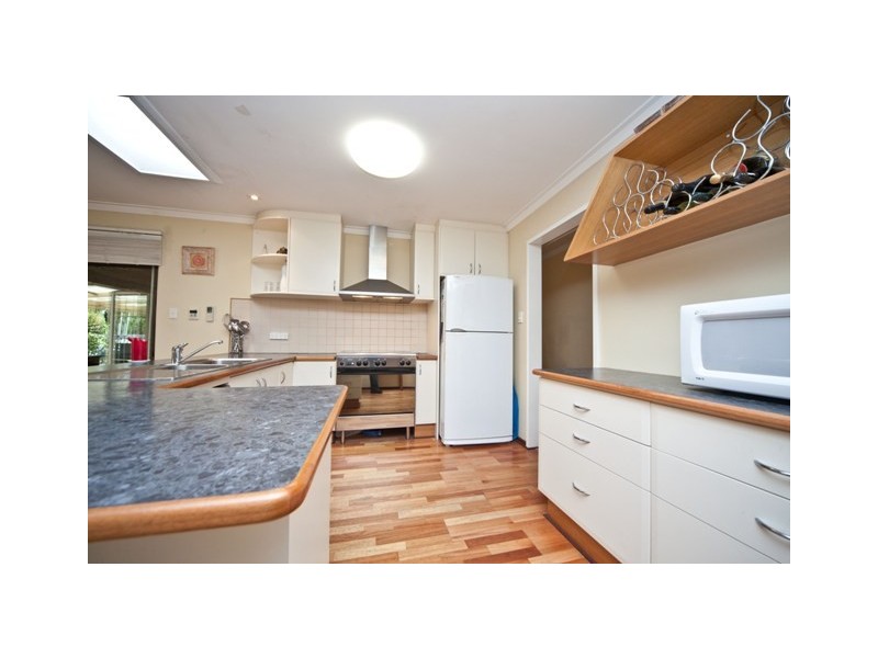 5 Lindsay Way, Padbury WA 6025