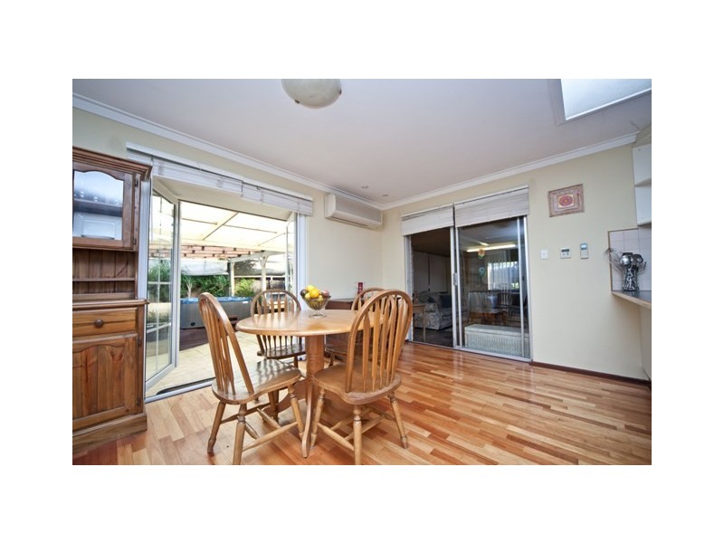 5 Lindsay Way, Padbury WA 6025