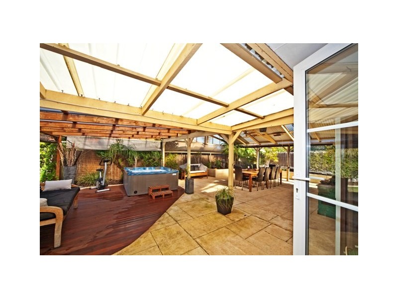 5 Lindsay Way, Padbury WA 6025