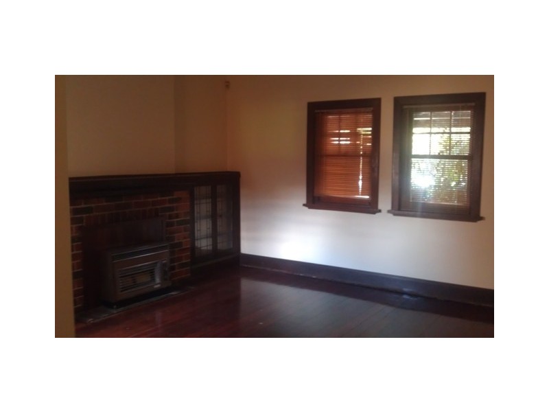 27 Stubbs Tce, Daglish WA 6008