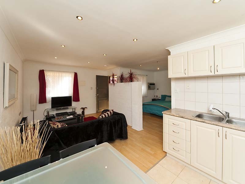 22/169 Great Eastern Highway, Belmont WA 6104