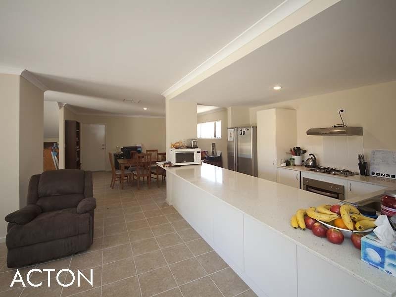 6/105 Gladstone Road, Rivervale WA 6103