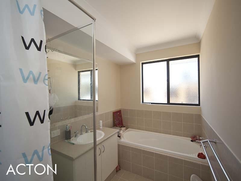 6/105 Gladstone Road, Rivervale WA 6103