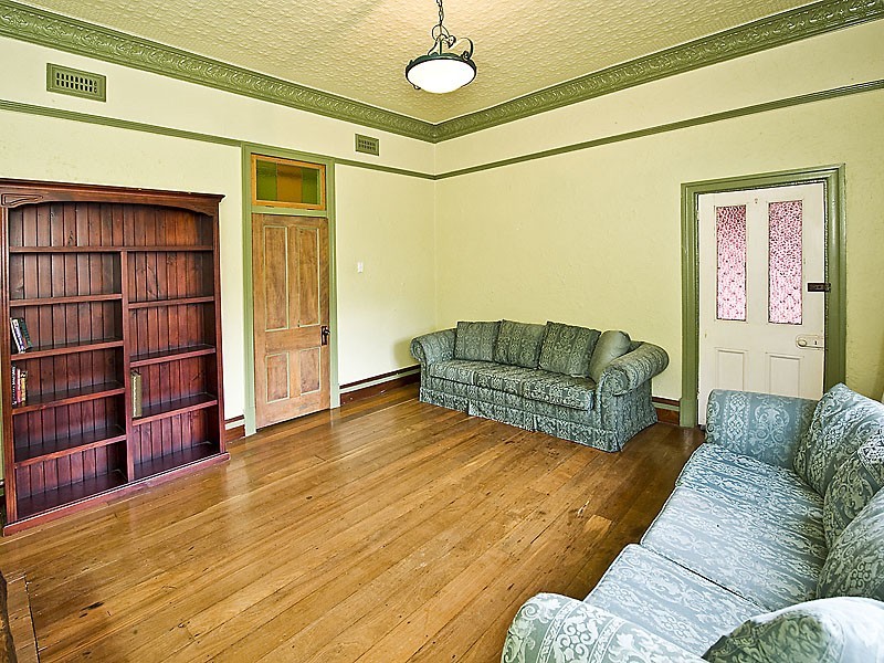 98 Epsom Avenue, Belmont WA 6104