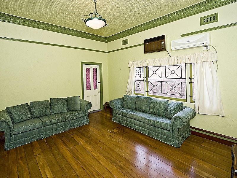 98 Epsom Avenue, Belmont WA 6104