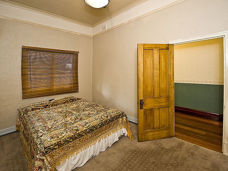 98 Epsom Avenue, Belmont WA 6104