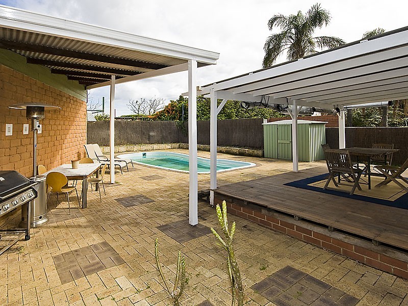 98 Epsom Avenue, Belmont WA 6104