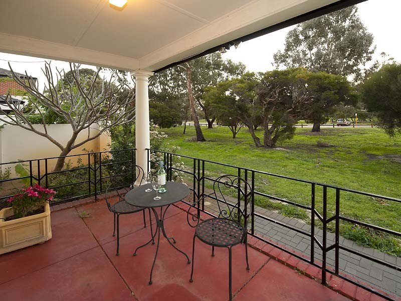 86 Dundas Road, Inglewood WA 6052