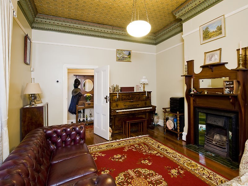 72 Tenth Avenue, Inglewood WA 6052