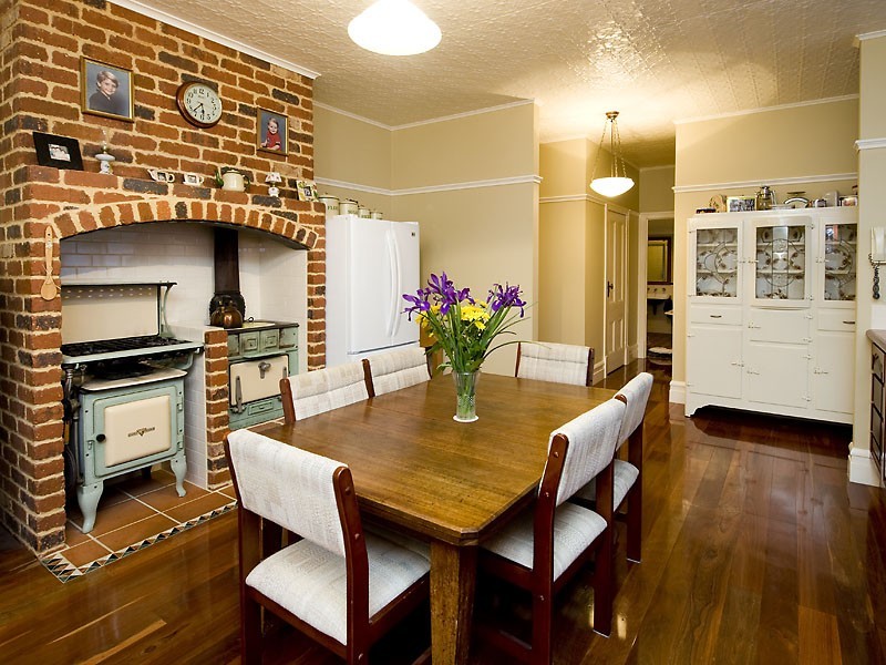 72 Tenth Avenue, Inglewood WA 6052