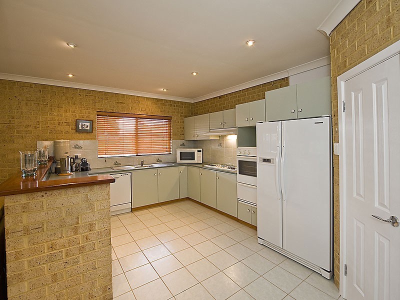 271 Fisher Street, Cloverdale WA 6105