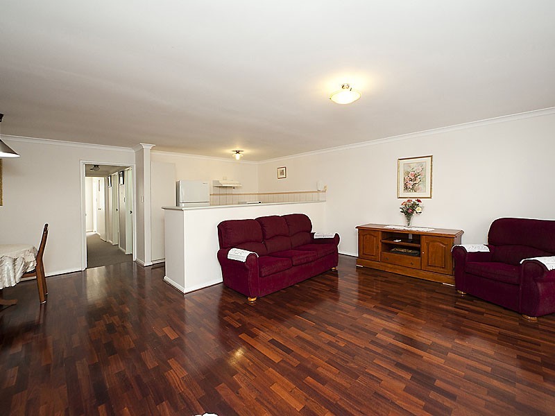 8/19 Little Shenton Lane, Northbridge WA 6003