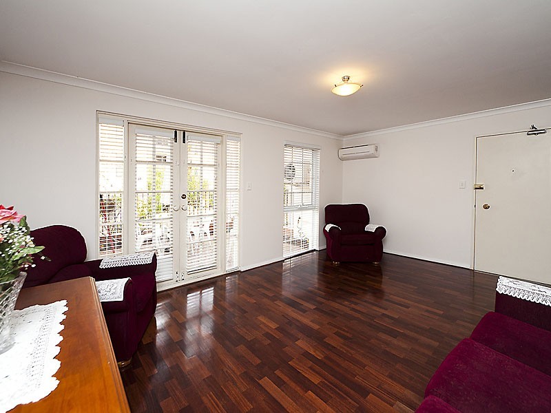 8/19 Little Shenton Lane, Northbridge WA 6003