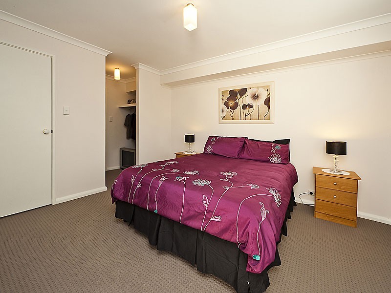 8/19 Little Shenton Lane, Northbridge WA 6003