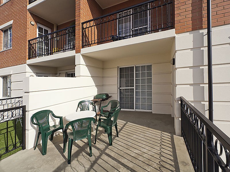 8/19 Little Shenton Lane, Northbridge WA 6003