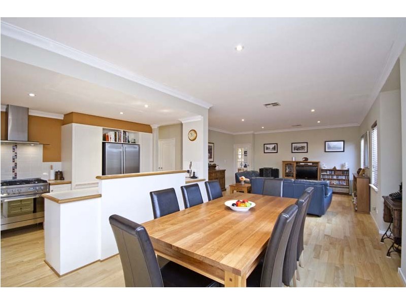 56 Grafton Road, Bayswater WA 6053