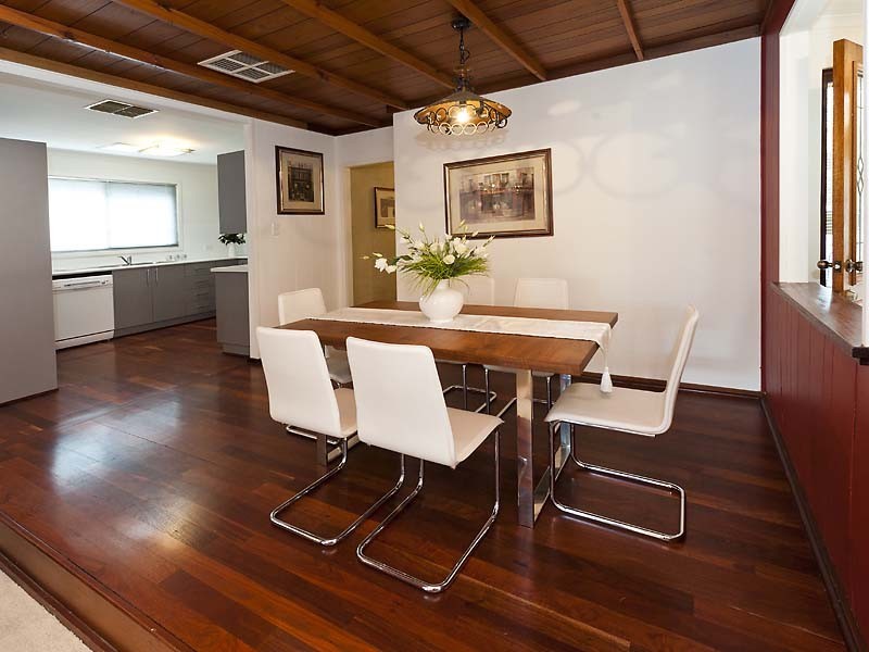 6 Lowes Street, Cloverdale WA 6105