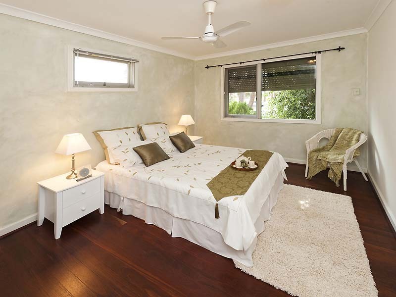 6 Lowes Street, Cloverdale WA 6105