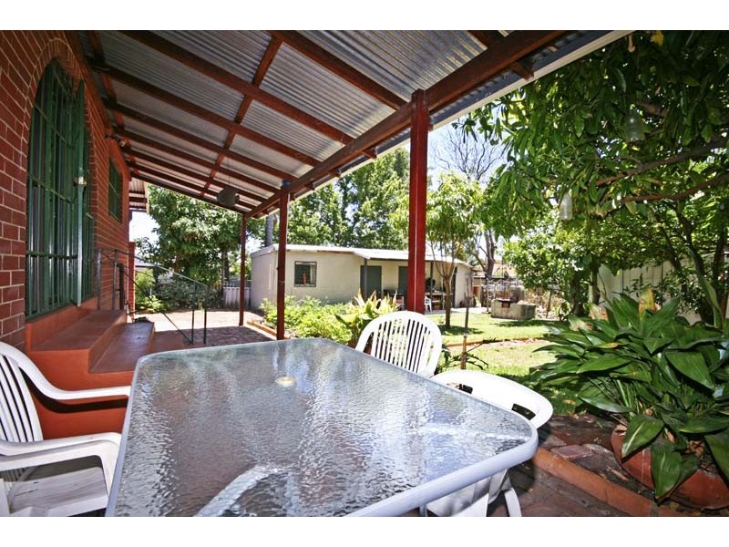 154 Eighth Avenue, Inglewood WA 6052