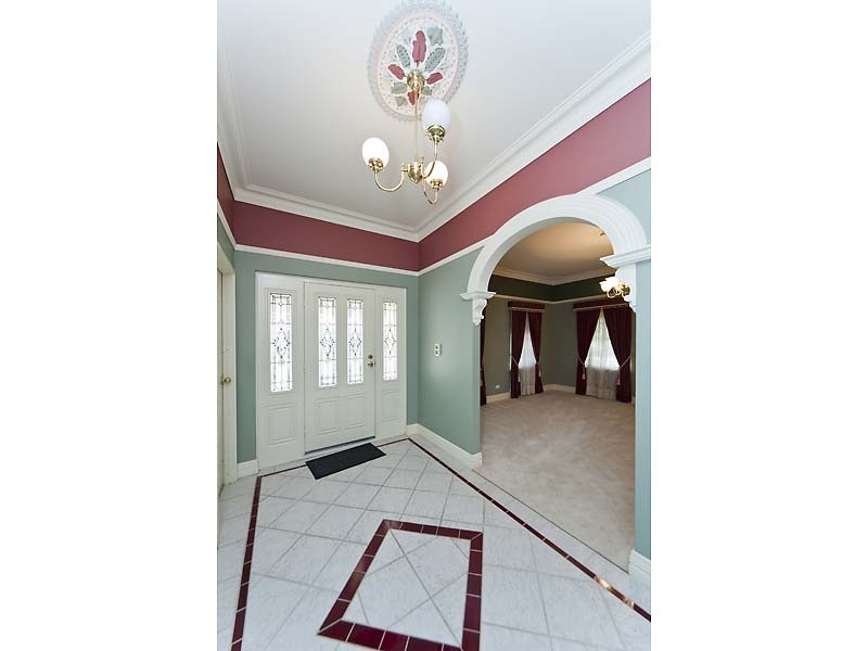 86 Lakeside Drive, Helena Valley WA 6056