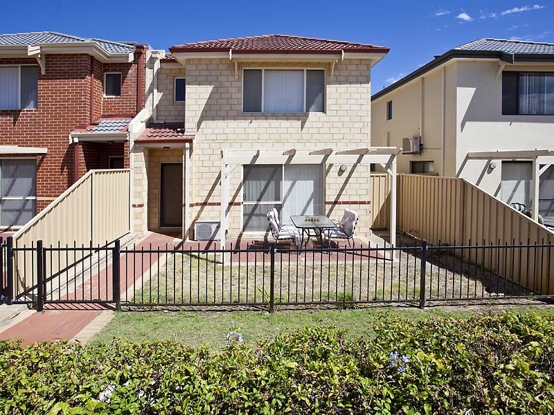 30/57 Frederick Street, Belmont WA 6104