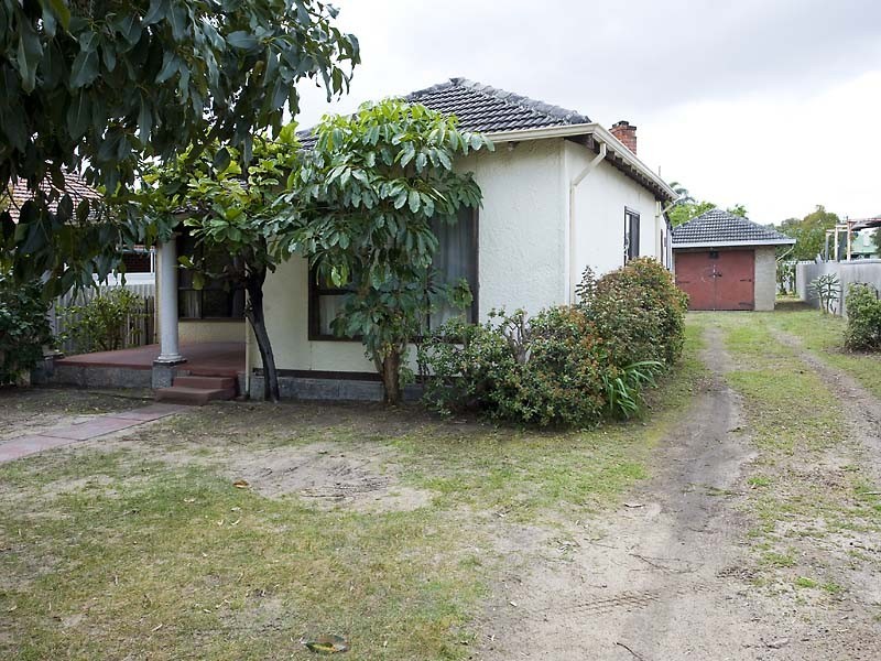 103 Bulong Street, Redcliffe WA 6104