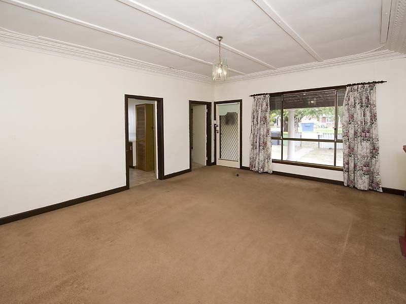 103 Bulong Street, Redcliffe WA 6104