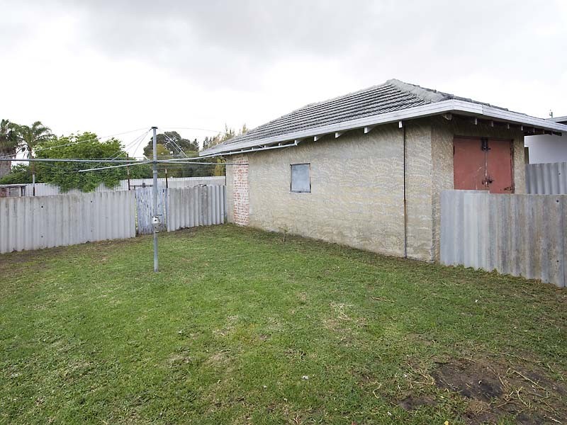 103 Bulong Street, Redcliffe WA 6104