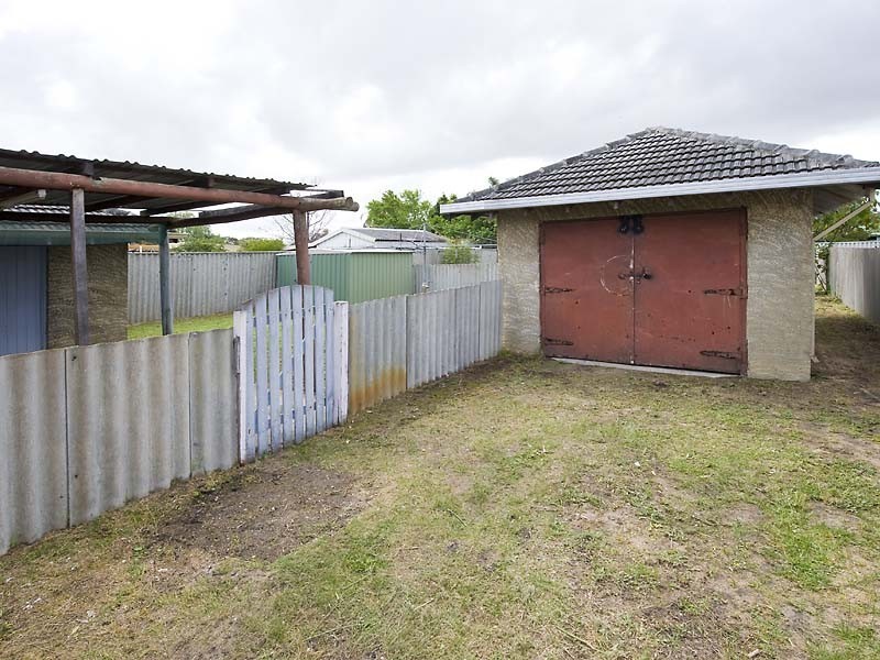 103 Bulong Street, Redcliffe WA 6104