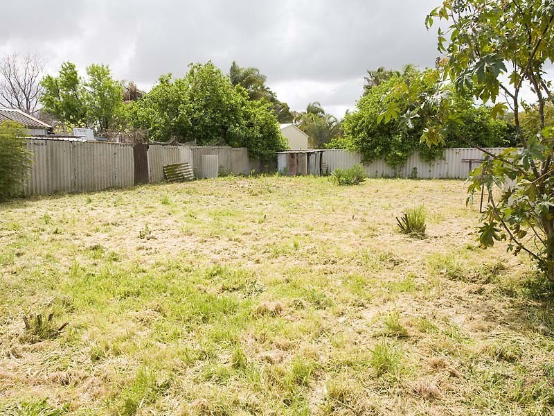 103 Bulong Street, Redcliffe WA 6104