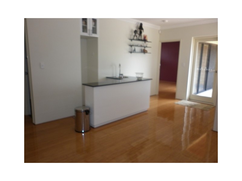 B/66 Peninsula Road, Maylands WA 6051