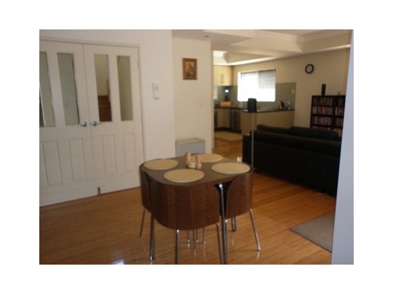 B/66 Peninsula Road, Maylands WA 6051