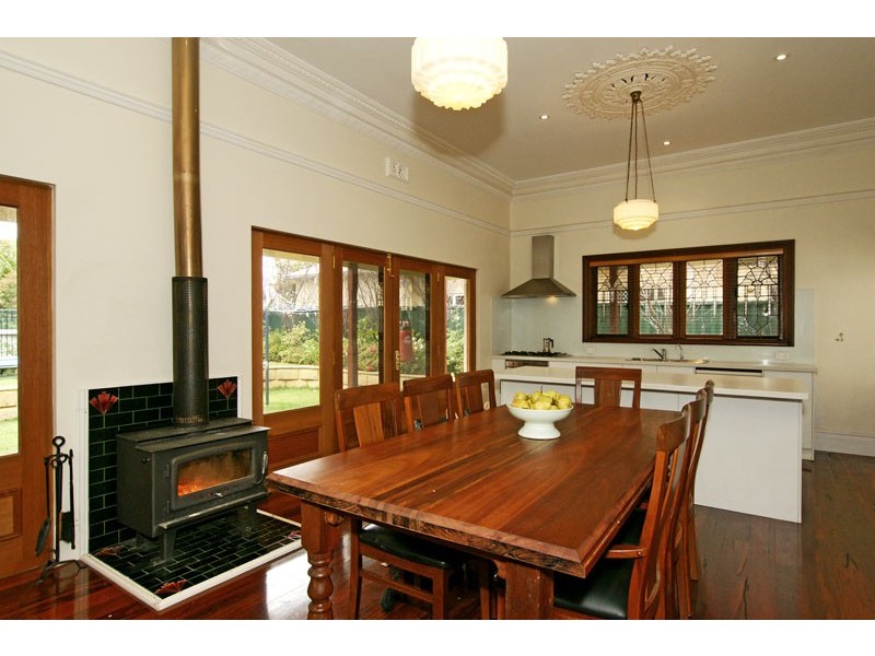 194 Seventh Avenue, Inglewood WA 6052