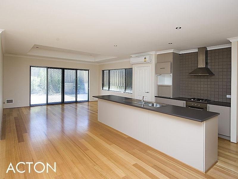 35 Pavilion Circle, The Vines WA 6069