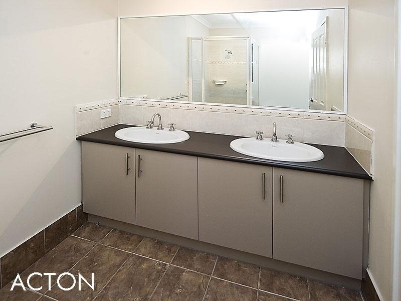 35 Pavilion Circle, The Vines WA 6069