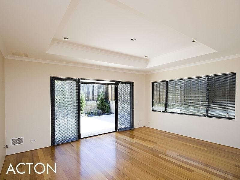 35 Pavilion Circle, The Vines WA 6069