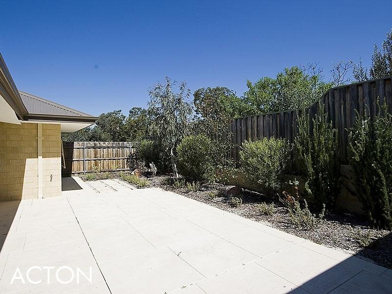 35 Pavilion Circle, The Vines WA 6069