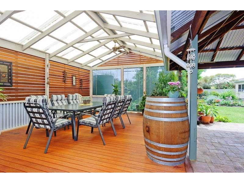 15 Wyndham Way, Yokine WA 6060