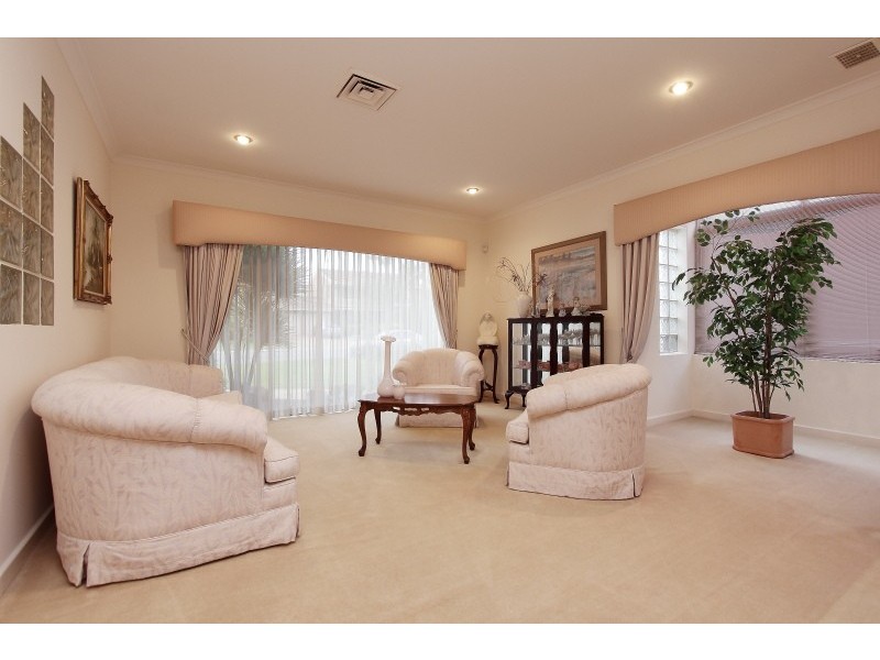 34 Bangalay Way, Dianella WA 6059