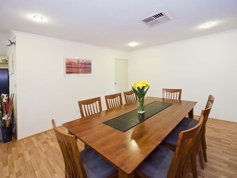 26 Escourt Road, Redcliffe WA 6104