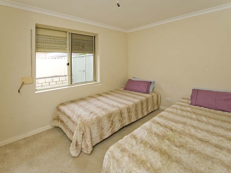 6 Firby Street, Cloverdale WA 6105