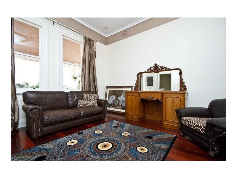 102 Whatley Crescent, Maylands WA 6051